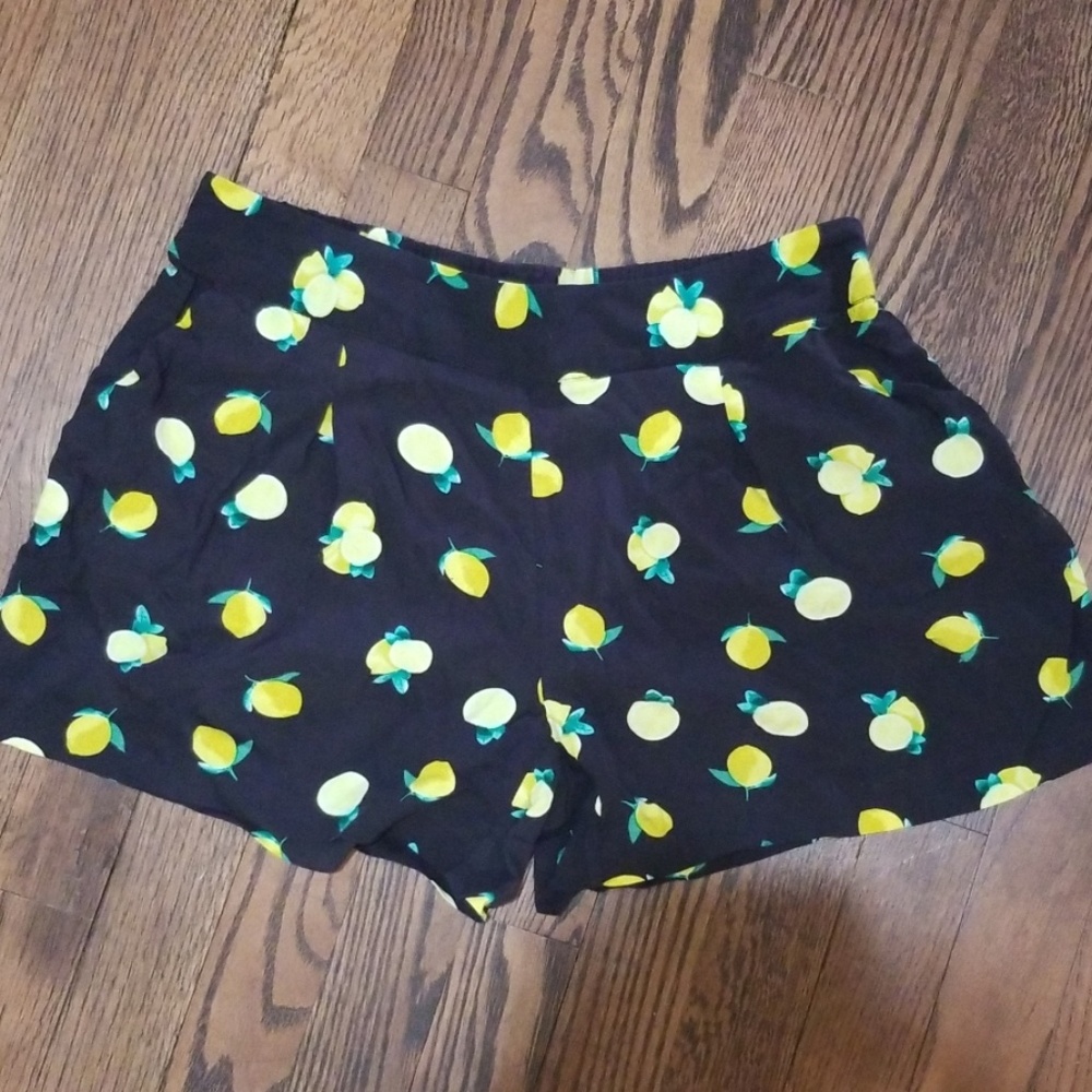 Cynthia Rowley Lemon pleated elastic shorts S